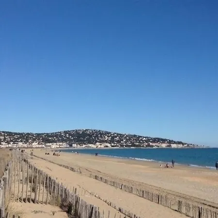 Studio Sete, 1 Piece, 2 Personnes - Fr-1-338-97 Sète